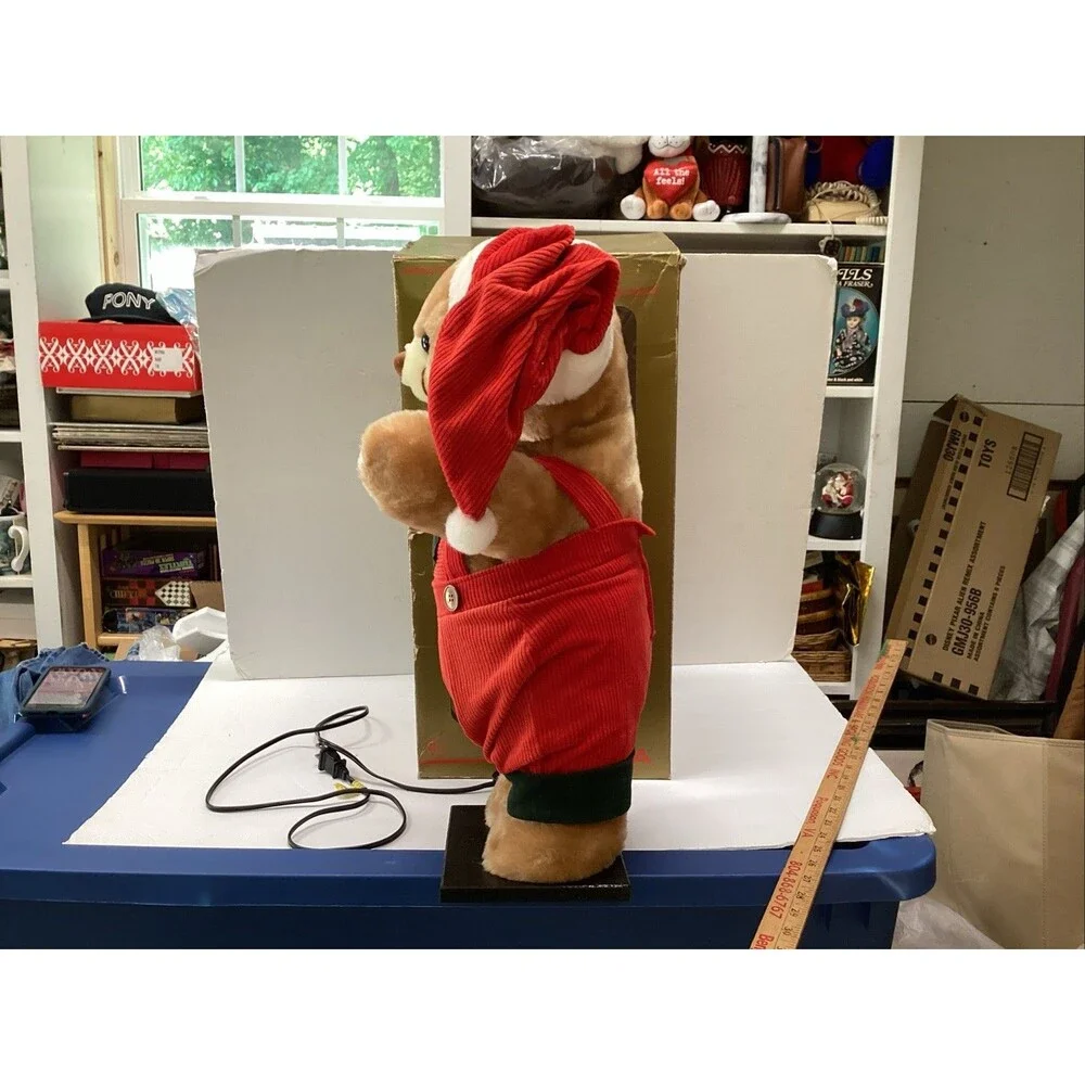 vintage animated Christmas 19” teddy bear 1989 (works)